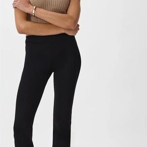 Quince Black Skinny Women's kick flare cropped Pants